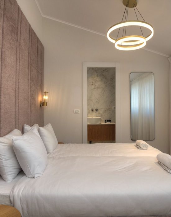 יהלומים בסמטה (1)