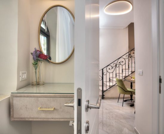 יהלומים בסמטה צימרים בצפת (5)