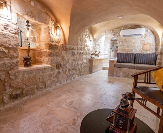 יהלומים בסמטה צימרים צפת (19)